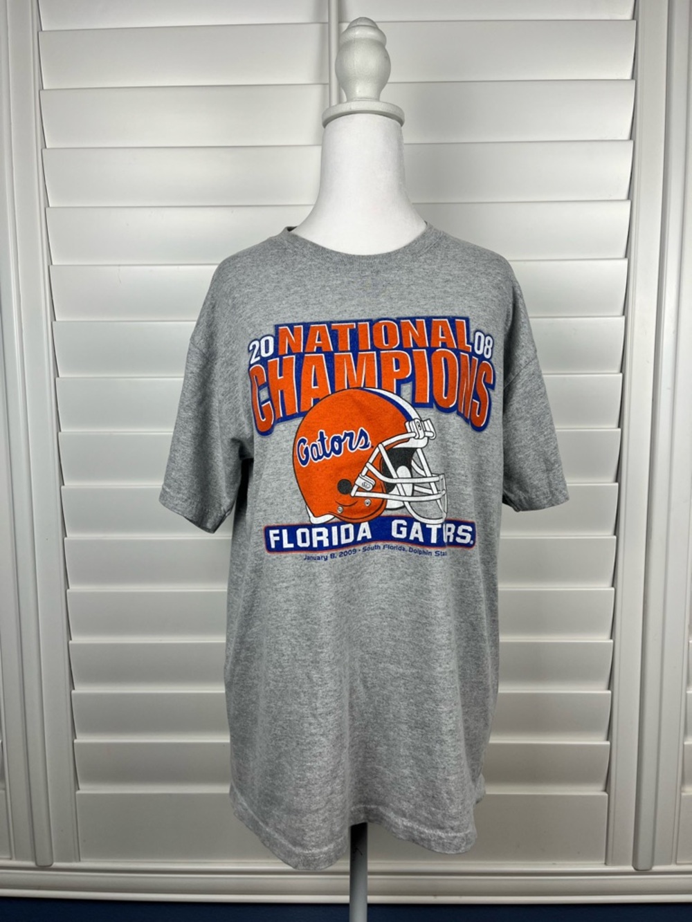 OVB 2008 National Champions Florida Gators Gray Tee size M streetwear Y2K